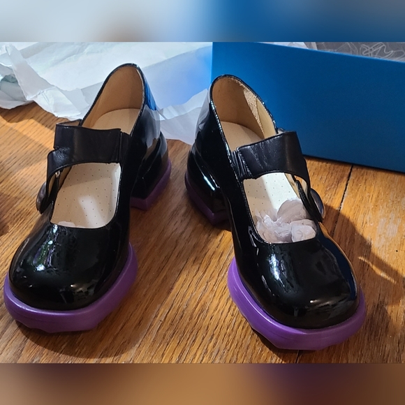 Fluevog - Trina - S 6 - Picture 5 of 6